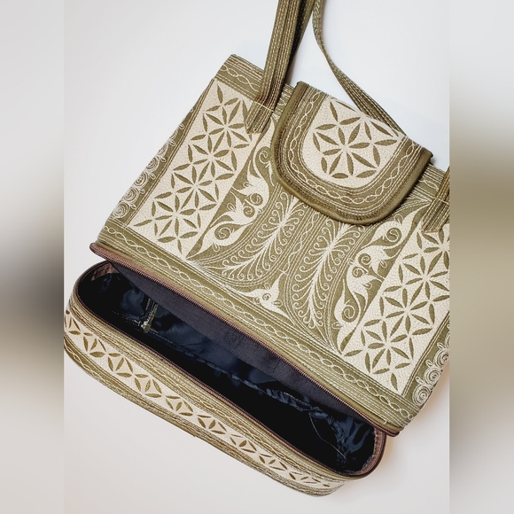 Ethnic Handmade Embroidered Silk Shoulder Bag with Bottom Storage Compartment - Picture 2 of 7